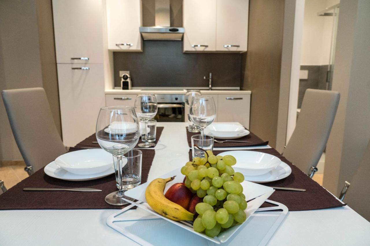 Teseo Apartments & Relax เจนัว ภายนอก รูปภาพ