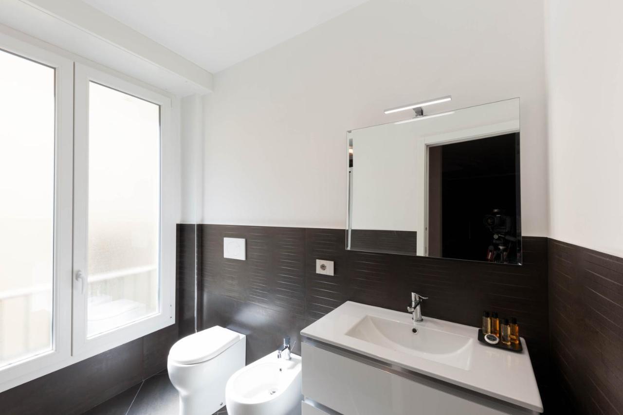 Teseo Apartments & Relax เจนัว ภายนอก รูปภาพ